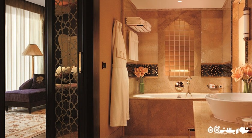 حمام و سرویس بهداشتی اتاق ها